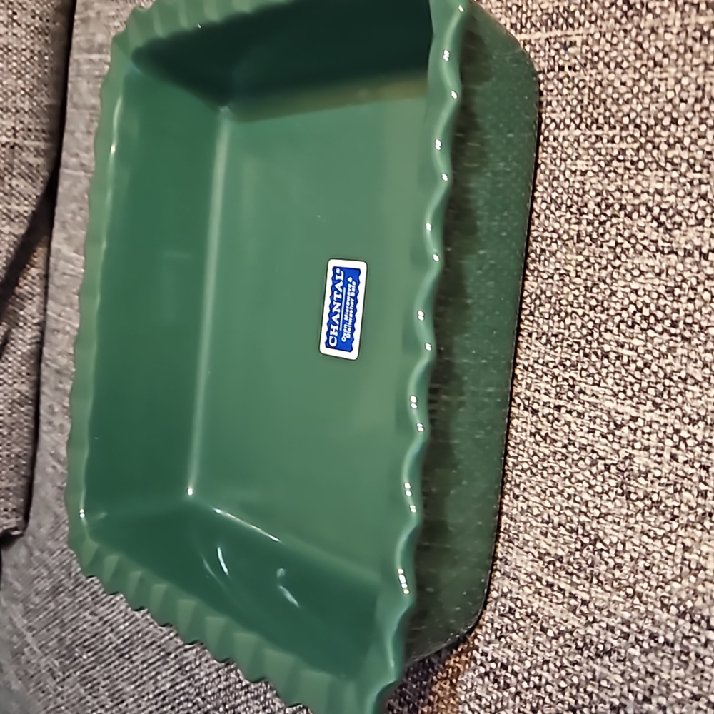 Vintage  NWT Rare  Hunter Green Color Square 2qt Chantal Ceramic Server Bakeware